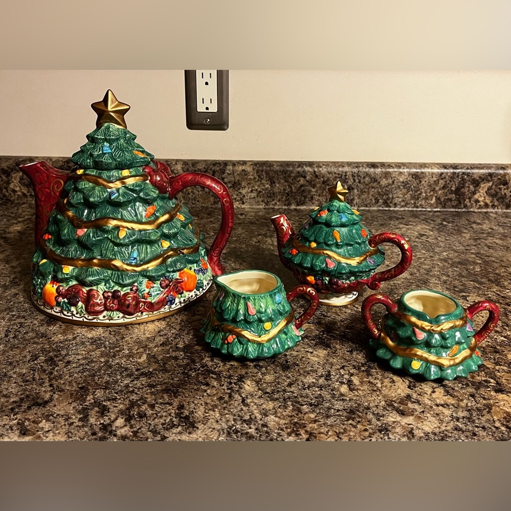 Bella Casa by Ganz Christmas Tree Tea Set Vintage Holidays Colorful Decoration
